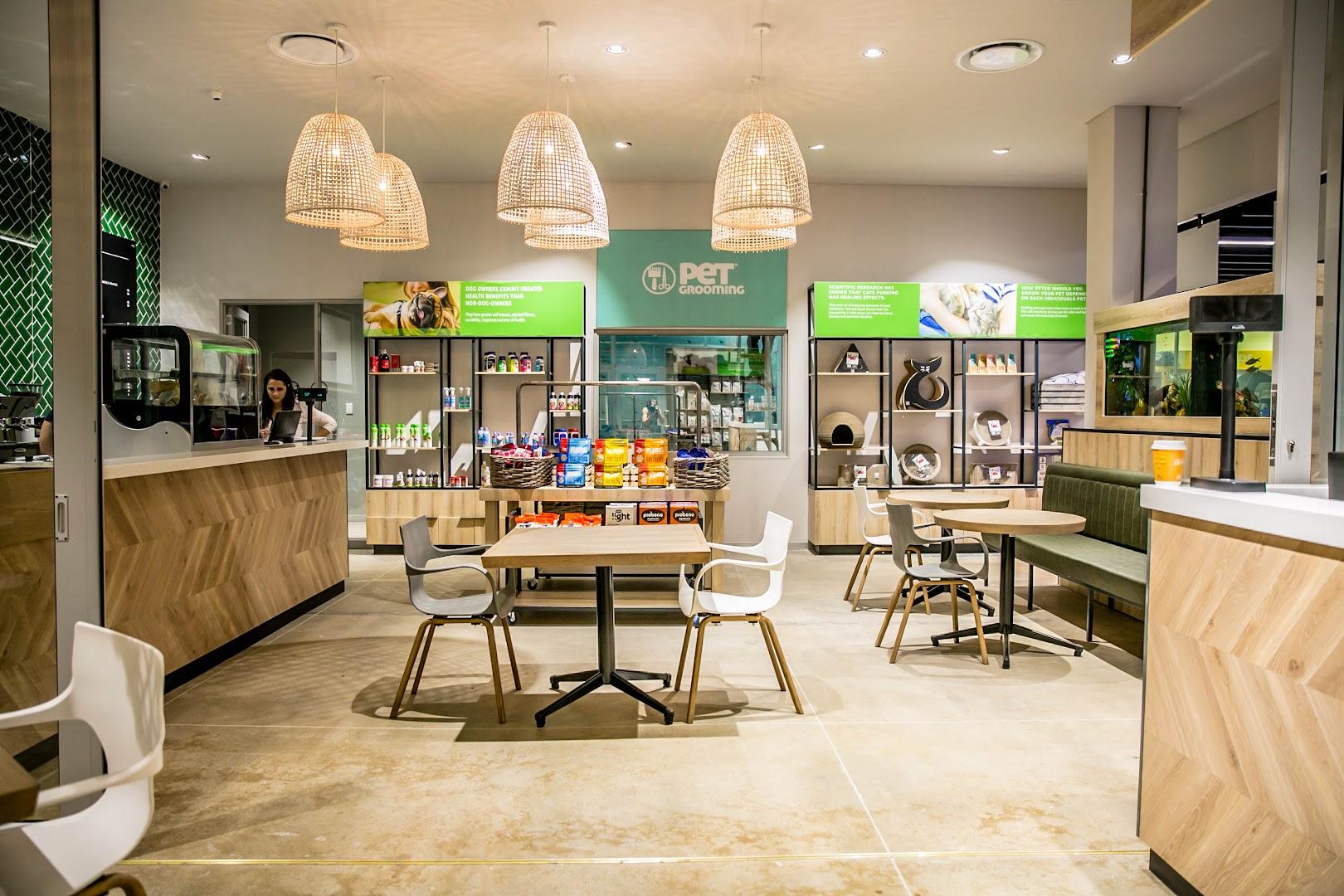 FAMILY PET CENTRE