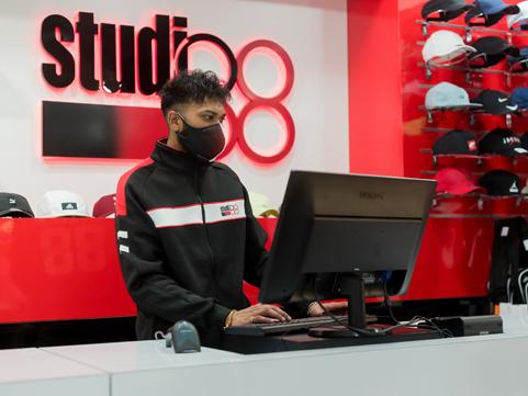 Studio 88 Crossroads Plaza