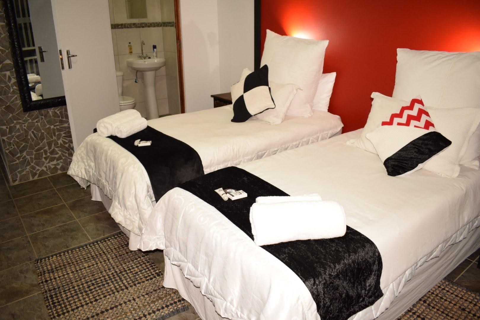 Oppi Hoek GuestHouse