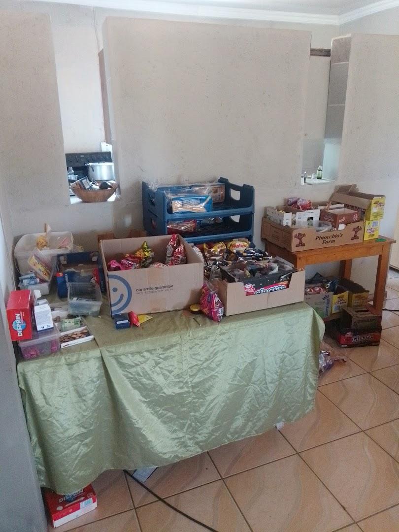 Johnny 's tuck shop