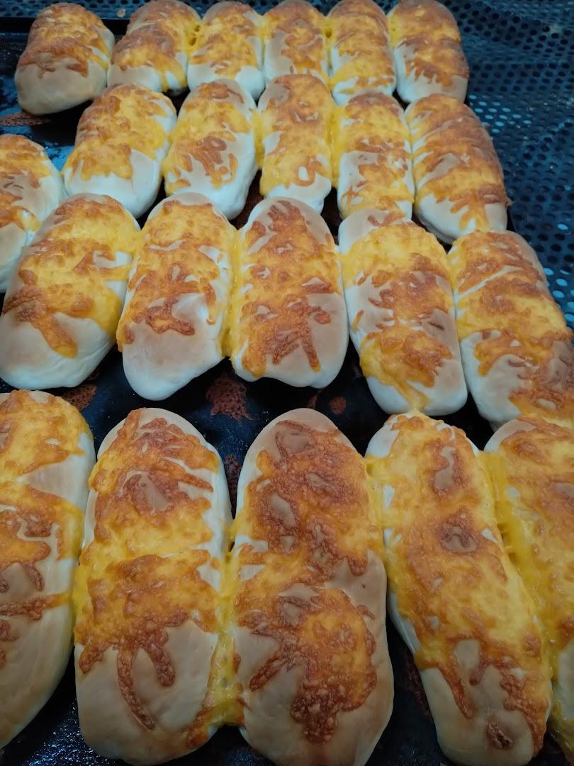 Petronella Supermarket &amp; Bakery