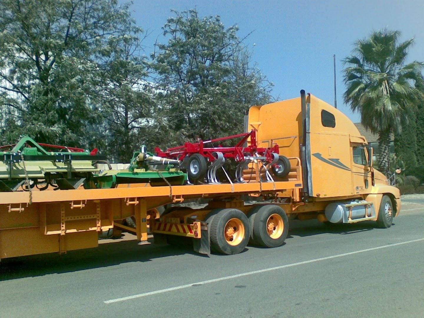 Heads Tractor