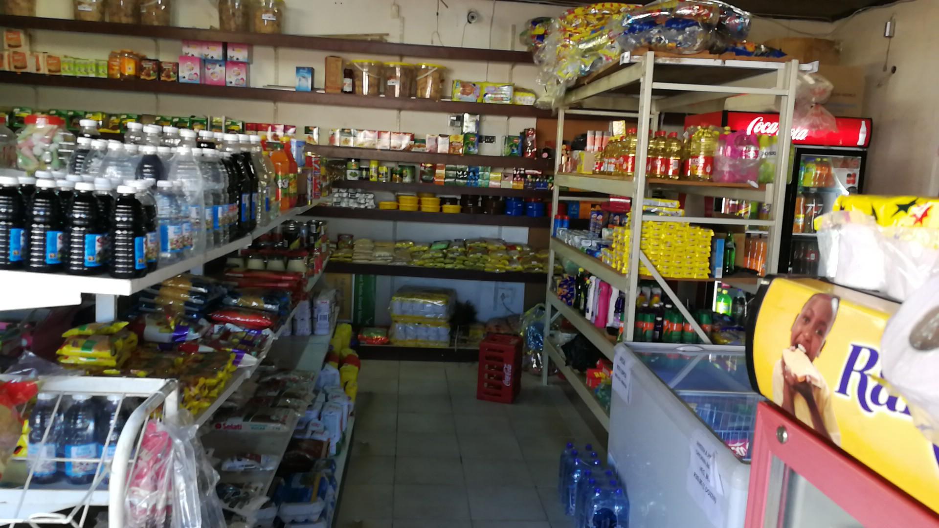 FOOD LAND SUPERMARKET