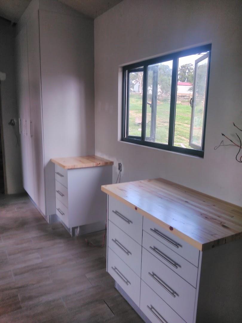 DNS Cabinetry (Pty) Ltd