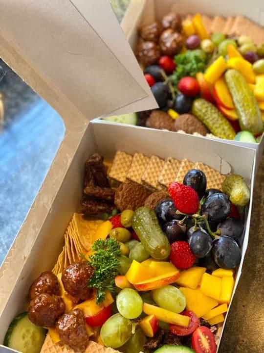Sizwe's Munchies Platters