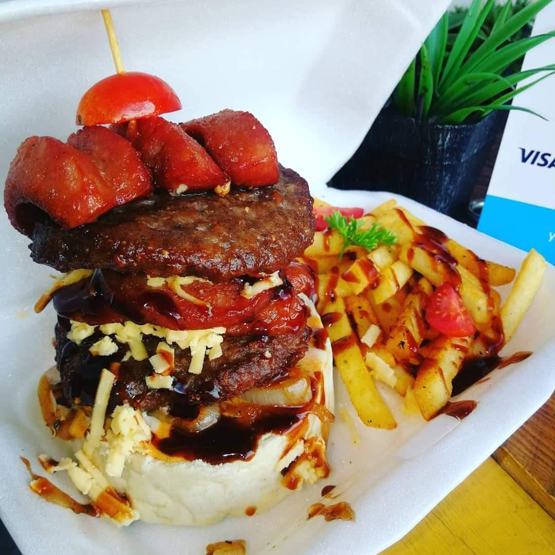 Junk'Korner'Eatery