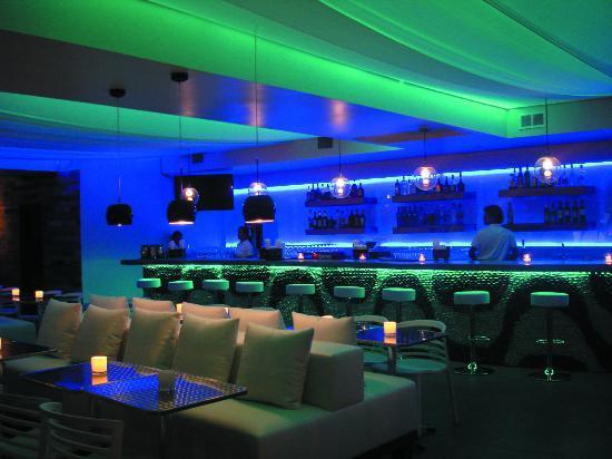 Pentagon Lounge