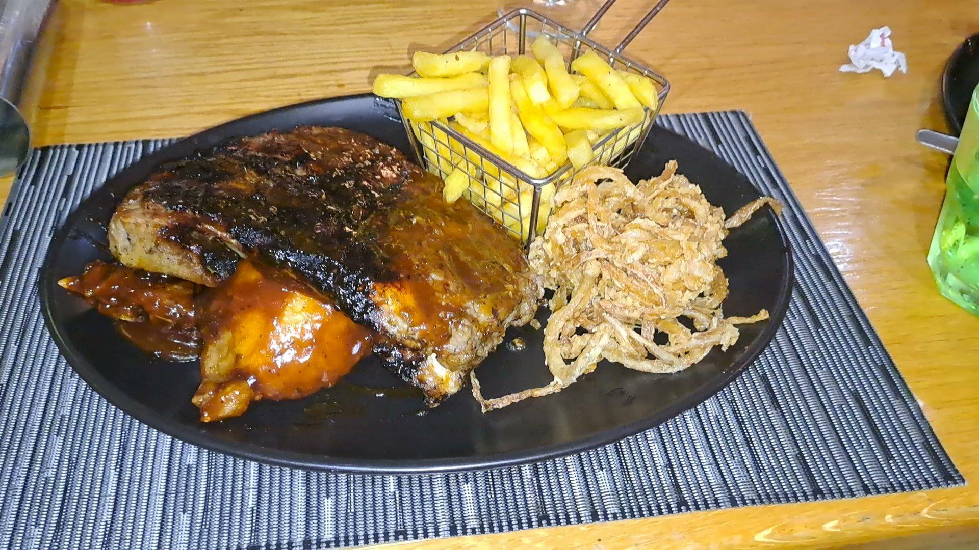 Tawny Creek Spur Steak Ranch