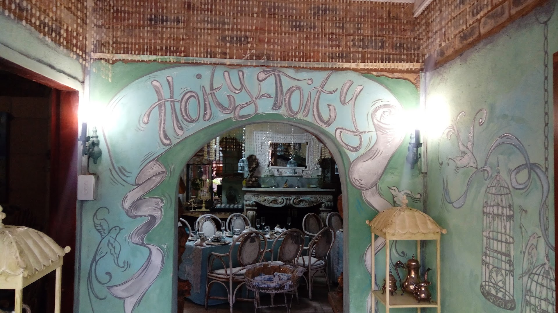 Hoity Toity Teagarden/Coffee Shop.