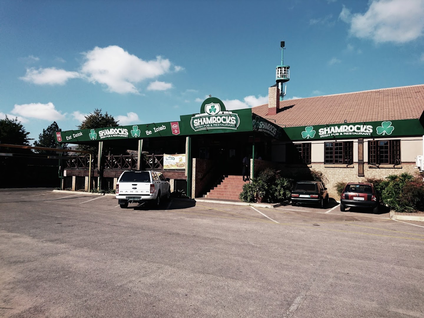 Shamrocks – Irish Pub and Restaurant.