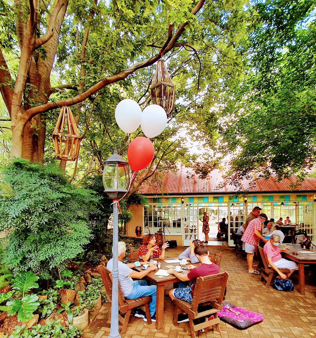Ouma Isie’s Tea Garden and Restaurant