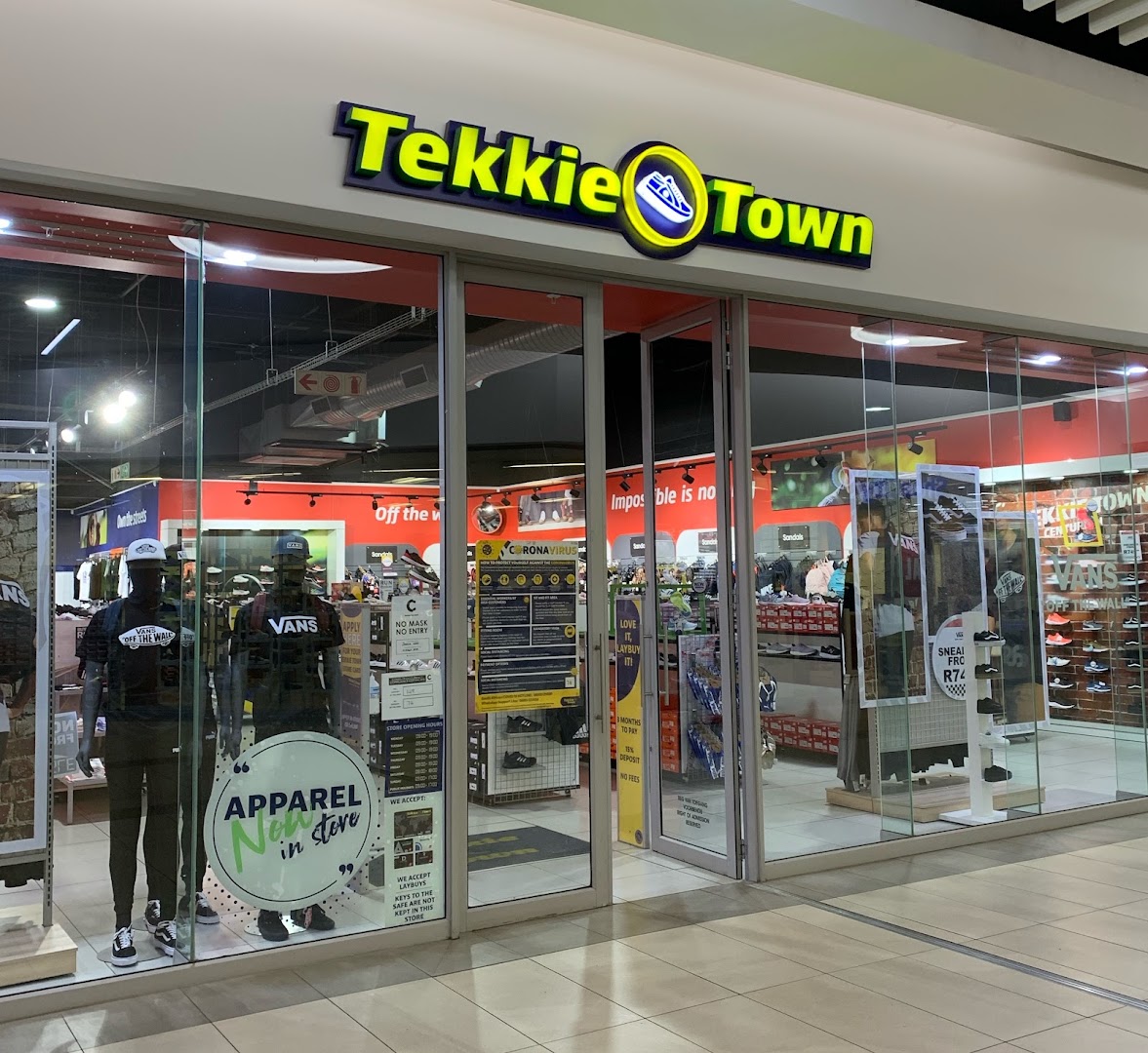 Tekkie Town Centurion Lake Mall