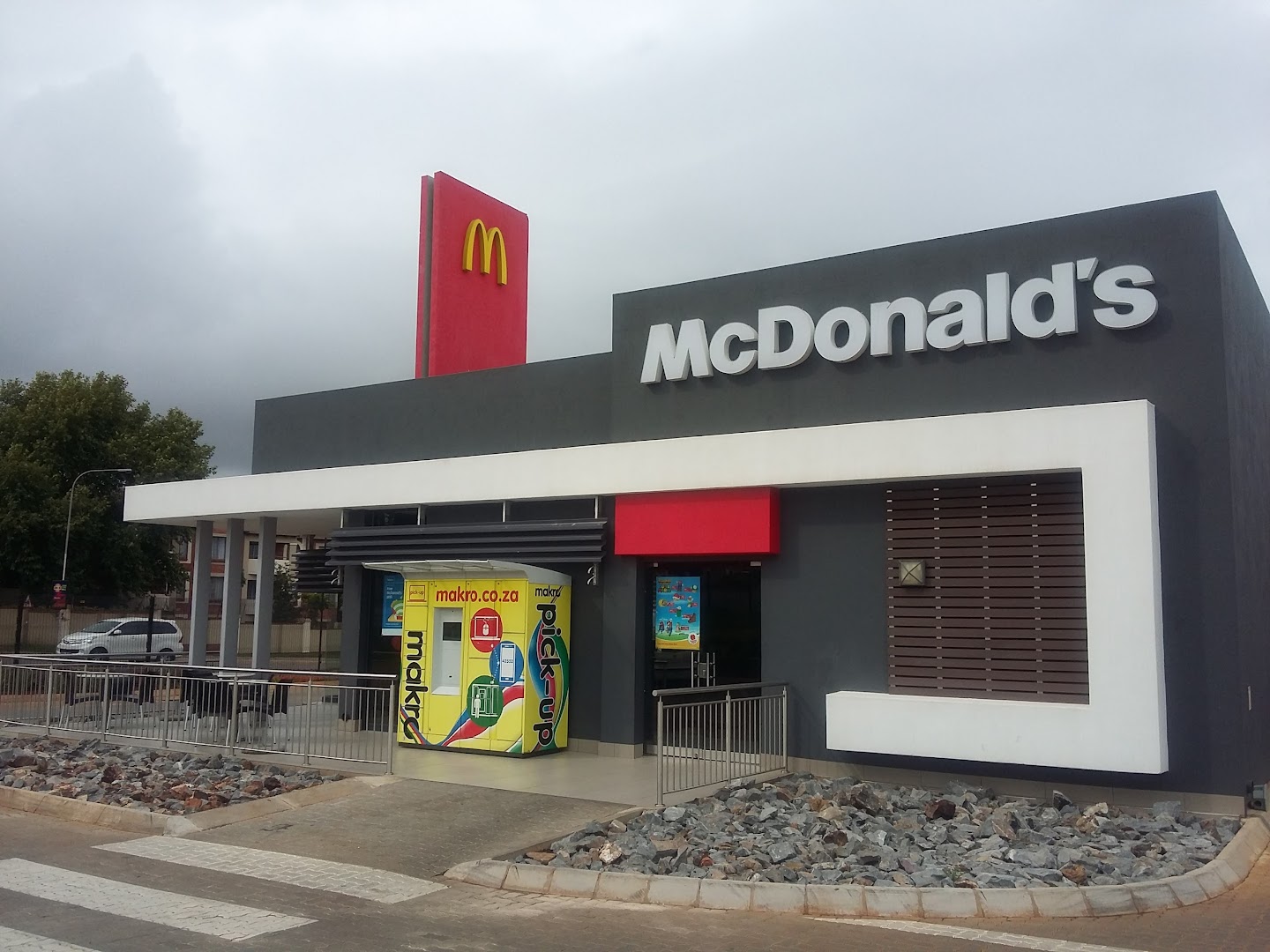 McDonald’s Jean Ave Drive-Thru
